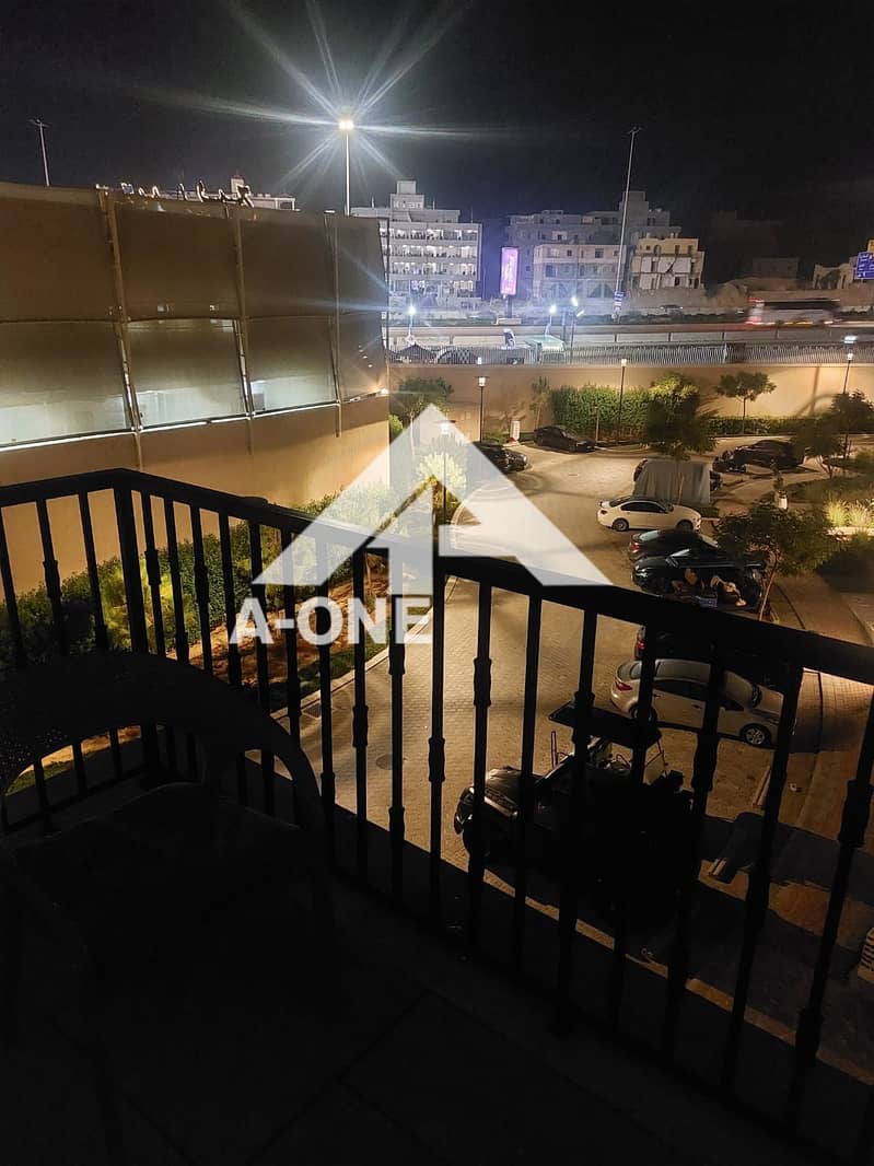 6 0607f08f-0cd0-45b2-95df-fc6a15d1f107. jpg