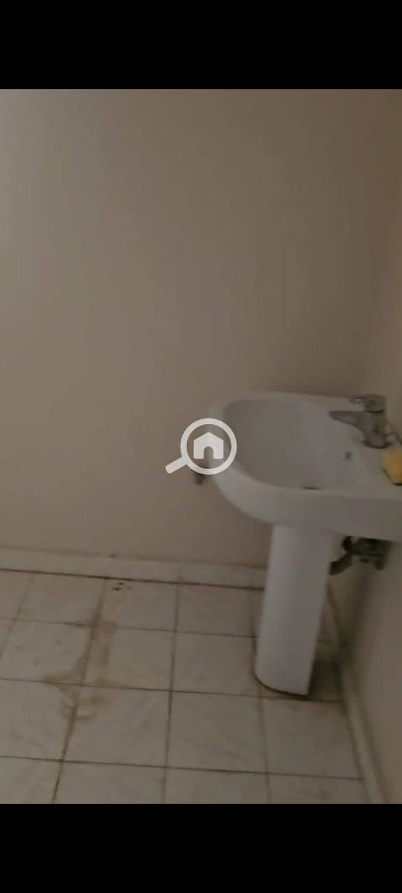 10 9043369f-ce2a-4a31-94a1-20df16c688cf. jpeg