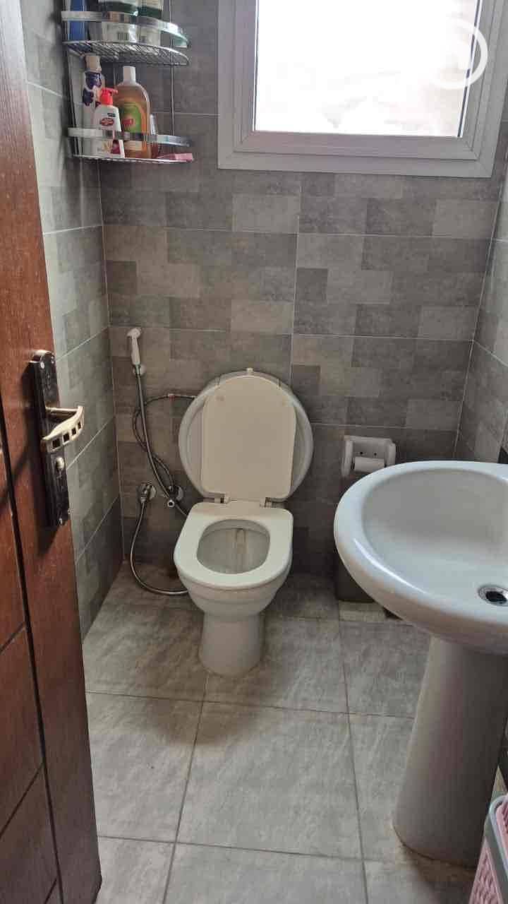 7 1e32abea-bc1b-49c7-8f31-205279226b31. jpg