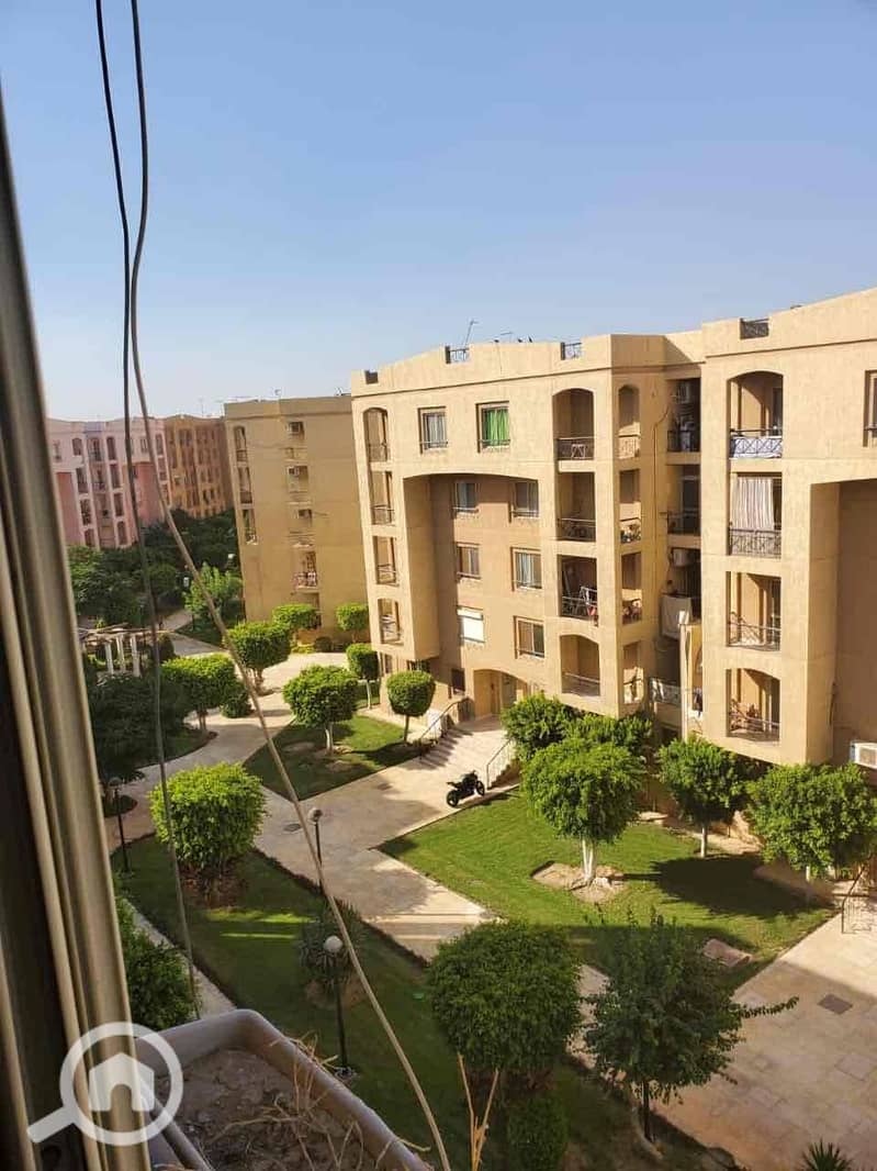 8 10061c0f-2b77-42b9-a9d9-34ec13c5f9bd. jpg