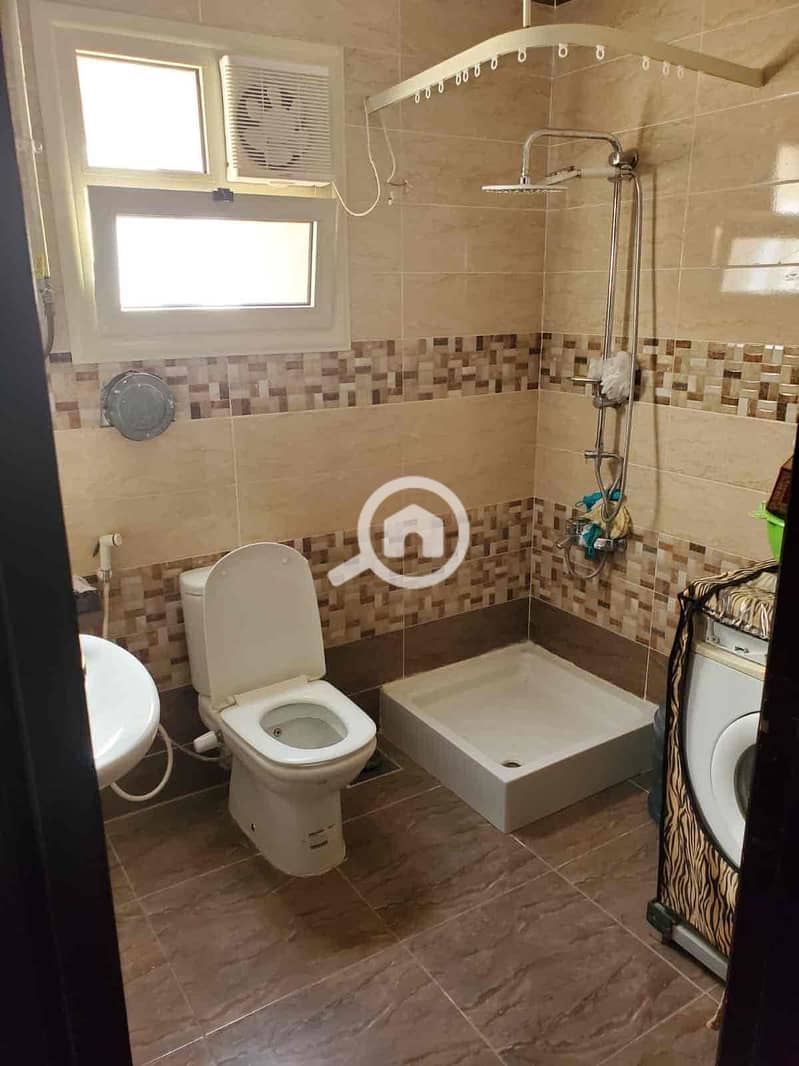 15 b58b3ceb-13f2-46d8-bd4c-a35efd45d254. jpg