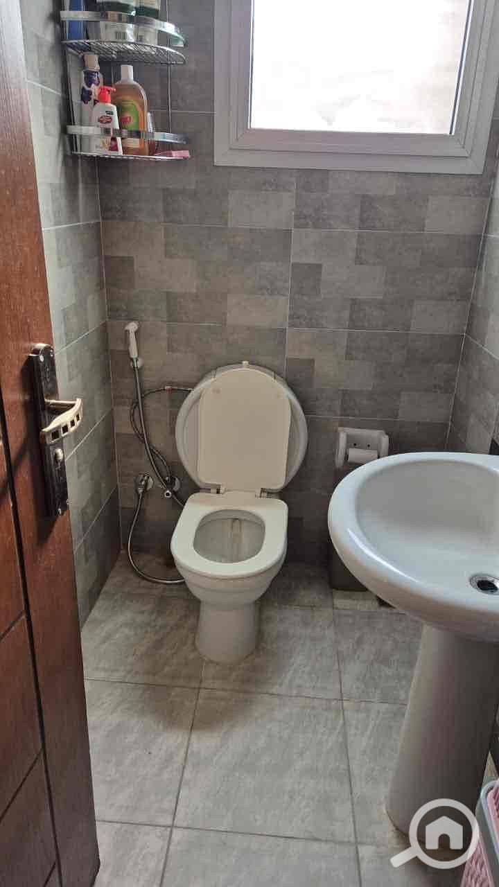 20 1e32abea-bc1b-49c7-8f31-205279226b31. jpg