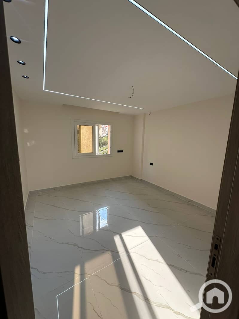 3 338954ed-c72e-495a-850f-66fe7bc3705e. jpeg