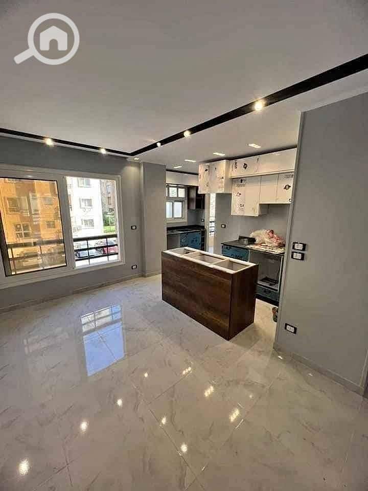 3 5d3c427d-ed70-44e3-a0a3-6ee143190319. jpg