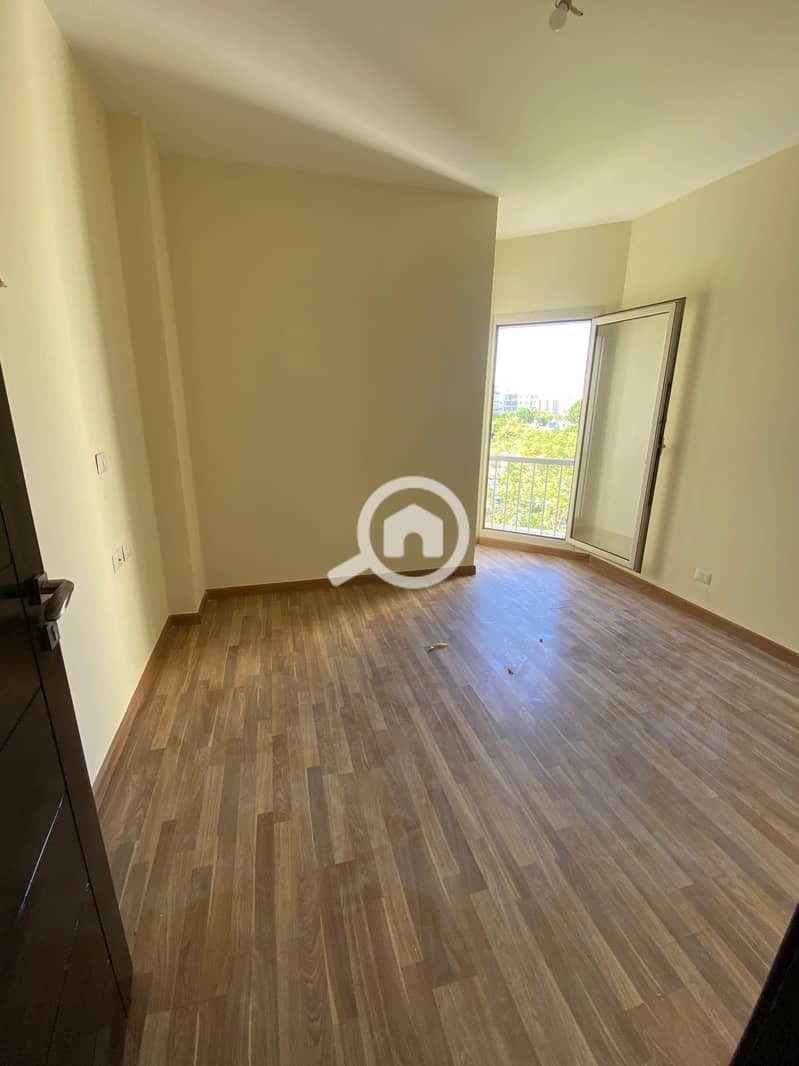 4 WhatsApp Image 2026-01-18 at 1.50. 34 PM. jpeg