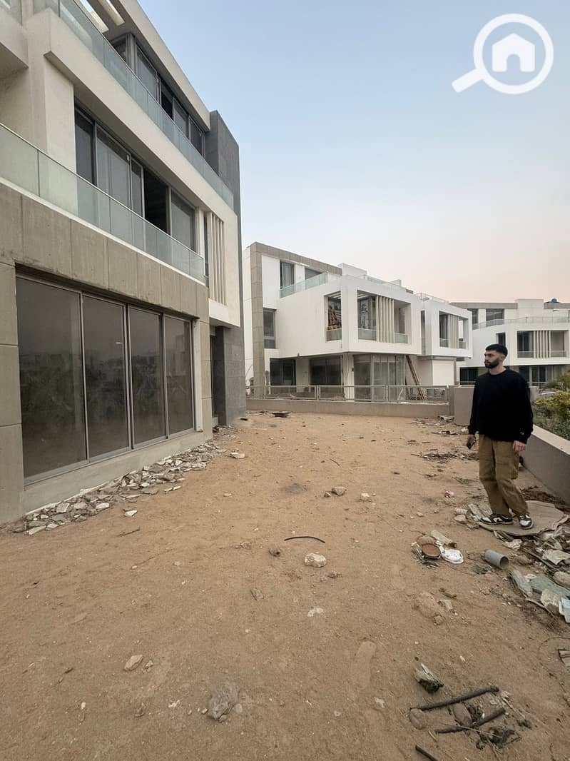 8 WhatsApp Image 2026-01-18 at 4.13. 02 PM. jpeg