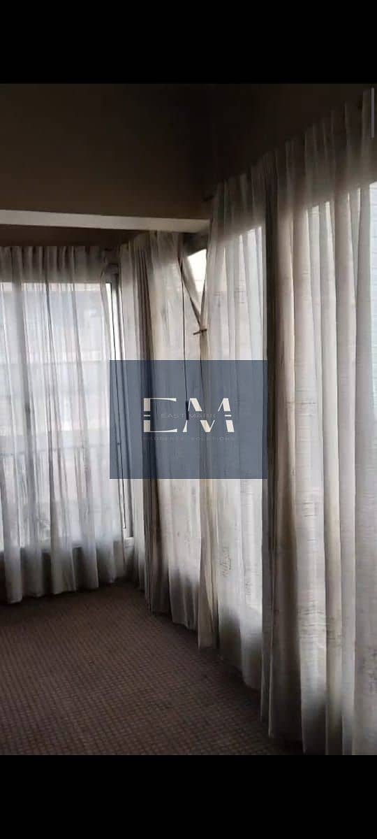 6 a0a27f56-ee21-49c7-8371-d6e21a4905ff. jpg