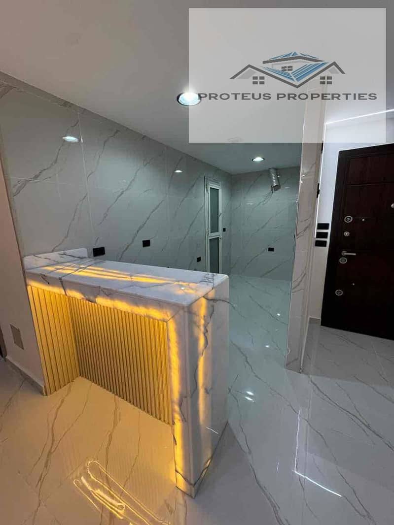 7 d0762ba4-9ca7-4688-9c7e-908b160b8570. jpg