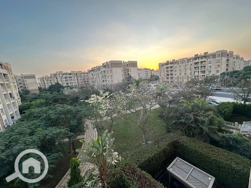 9 f2593380-acf9-42e2-878e-e34fa9d0f73a. jpeg