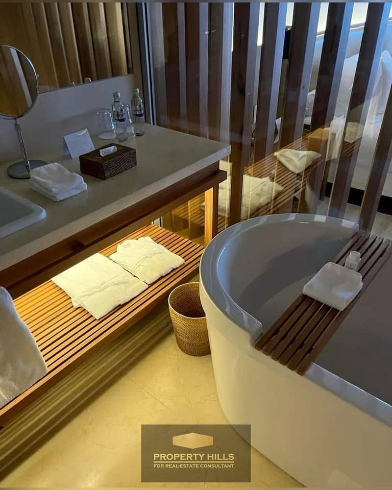 24 WhatsApp Image 2025-12-01 at 6.35. 58 PM (1). jpeg