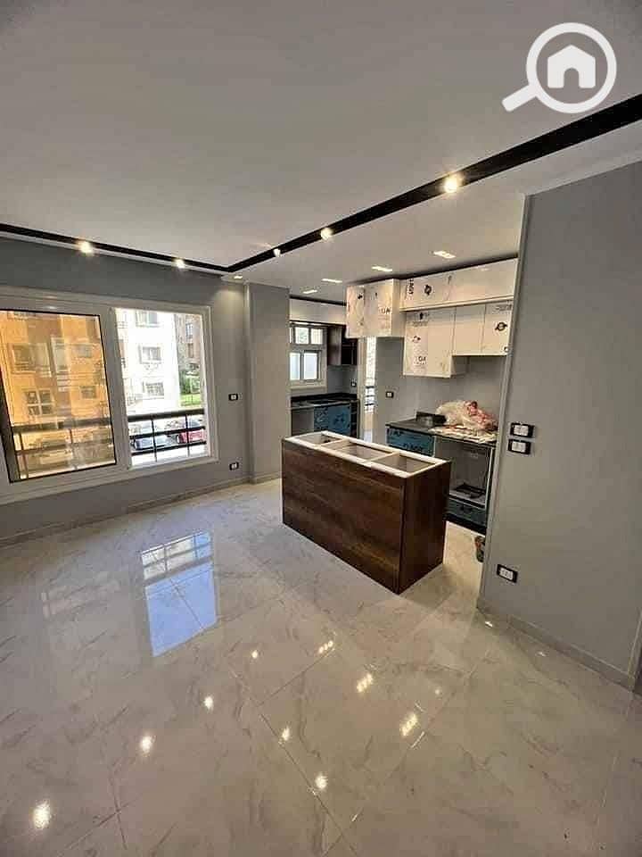 3 5d3c427d-ed70-44e3-a0a3-6ee143190319. jpg