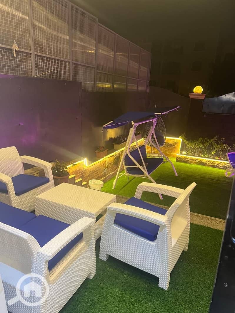 2 0729adc9-aea1-461e-836a-cf1546342f1c. jpeg