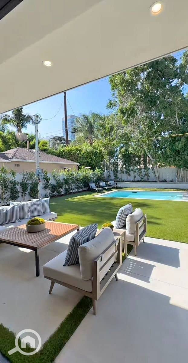 13 568997266_734524936312747_767941761845275194_n. jpg