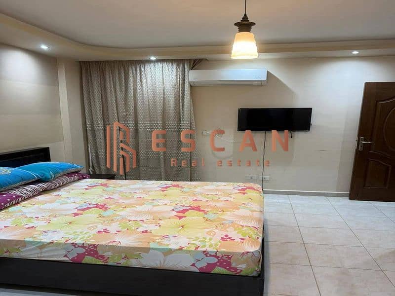 9 d89e866b-3876-47c4-85f8-2b806f56cfbc_800x600. jpg