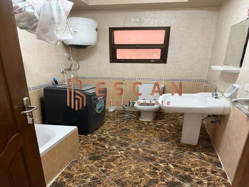 12 caa5e194-262a-4591-a7e7-bbf81288eb9f_800x600. jpg