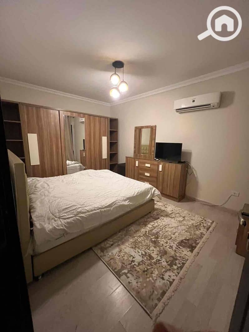 4 ee2c5a03-34a3-4cfe-a943-76d5163b8fa8. jpg