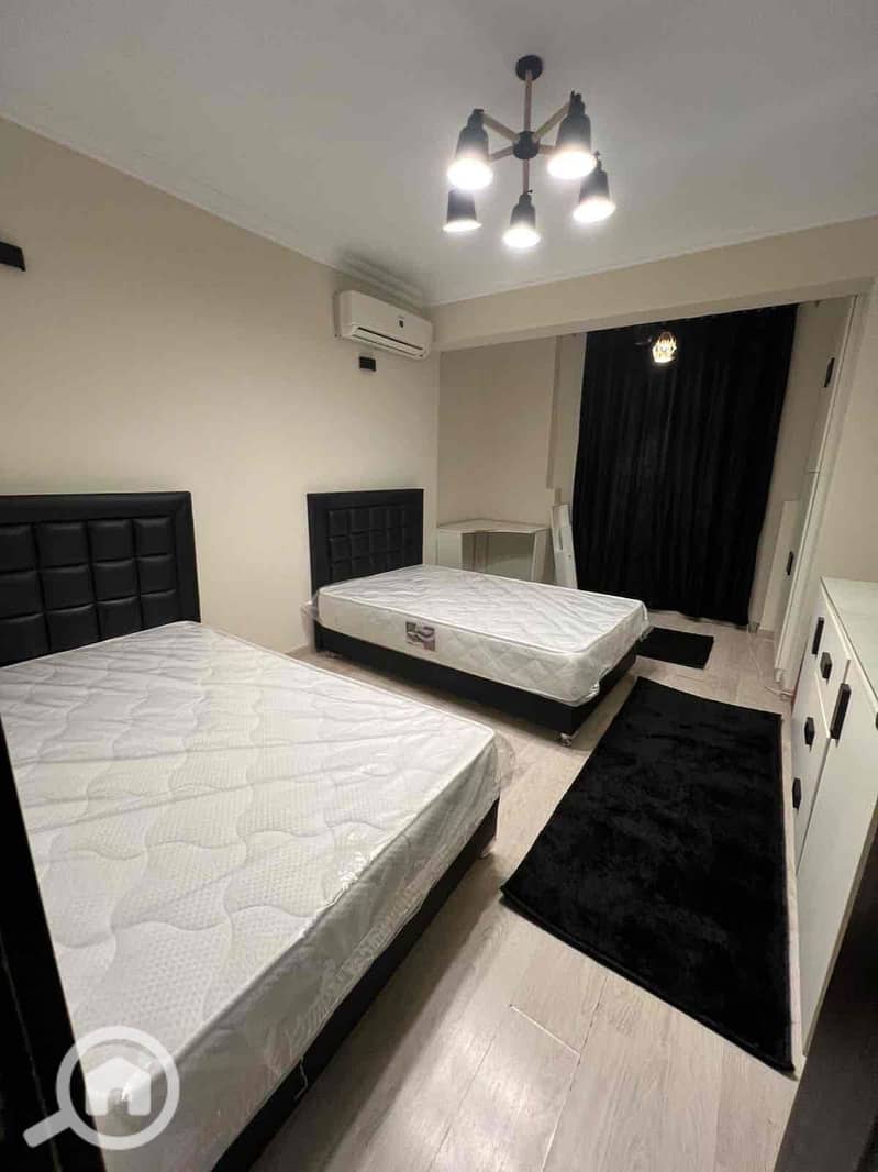 5 39144e4c-afba-4828-af79-3157c046ba5b. jpg