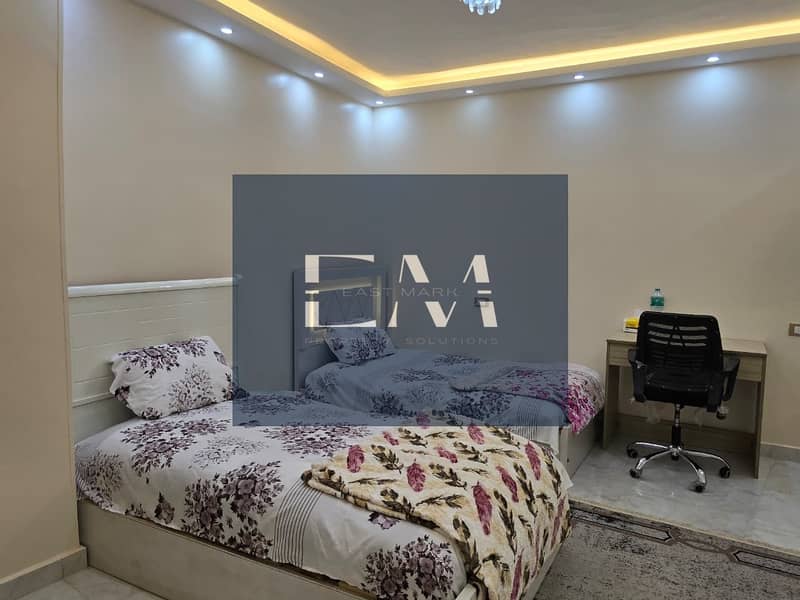 7 21a93ac8-1f3e-440a-8053-ea4c630c88f2. jpg