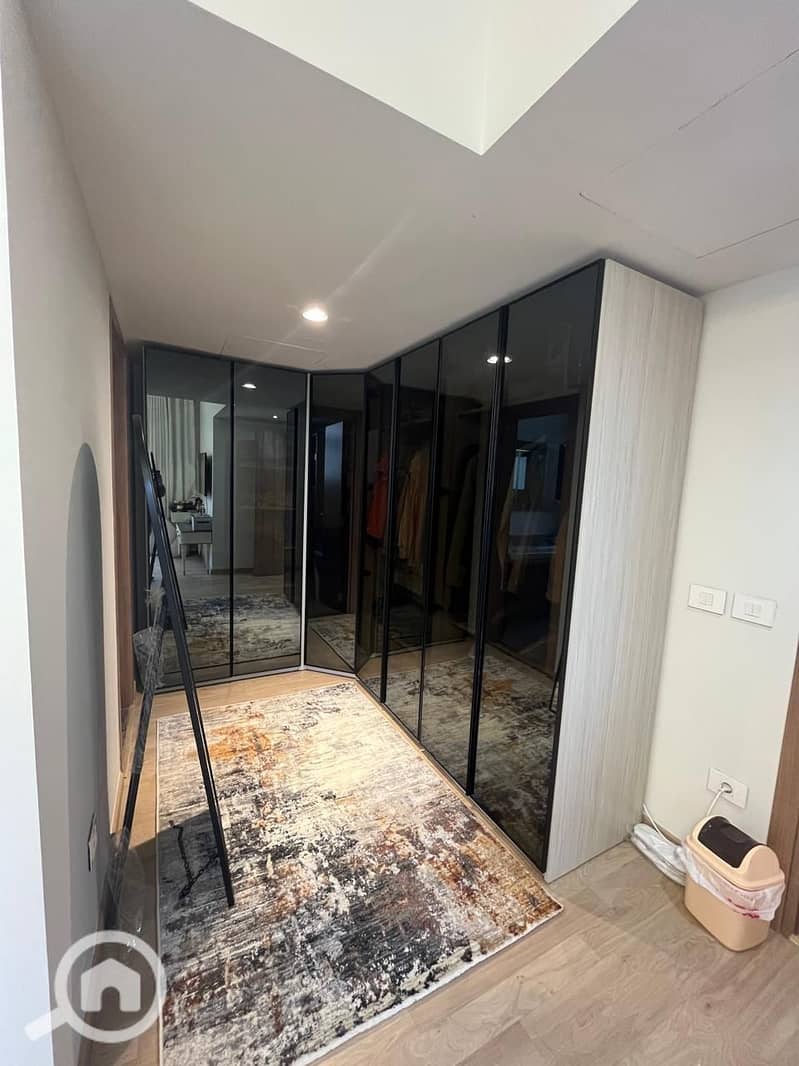 23 979d555e-f898-400e-80b1-6260fe8ade82. jpeg