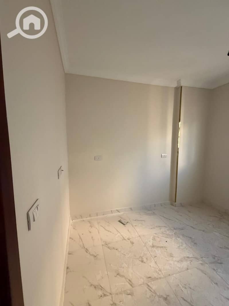 4 1b3babc0-6382-475f-83df-9151eb0f7021. jpg