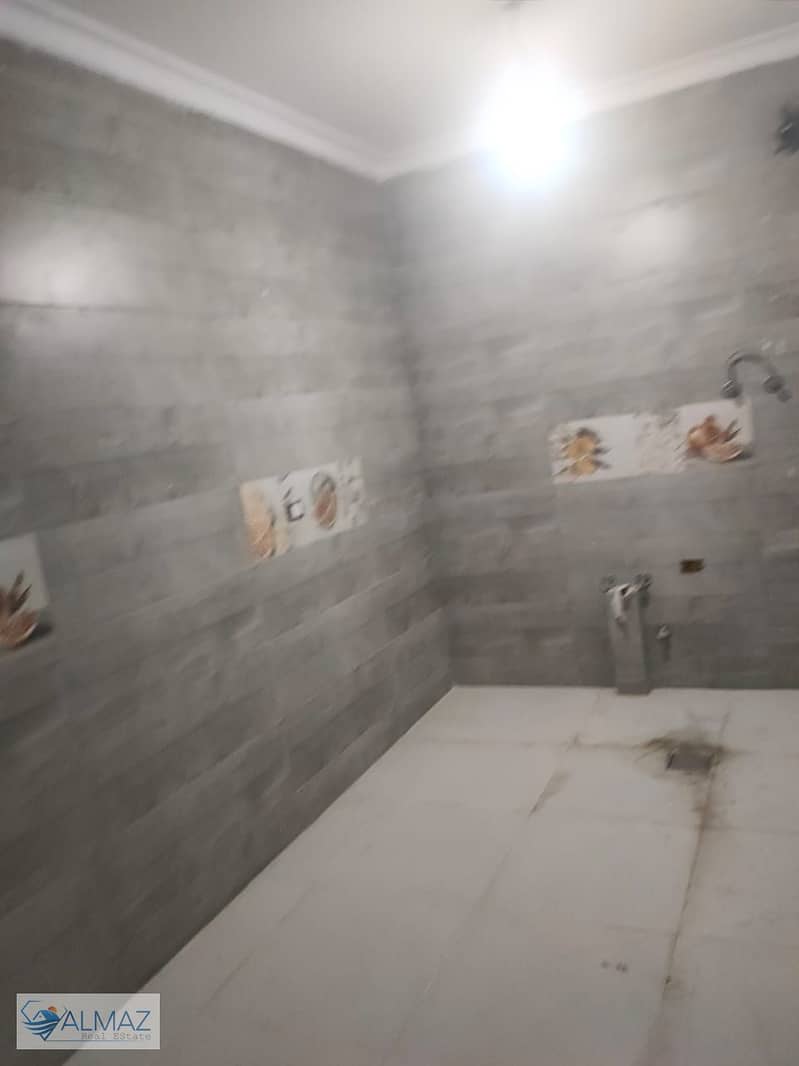 4 WhatsApp Image 2026-01-18 at 3.40. 48 PM (2). jpeg