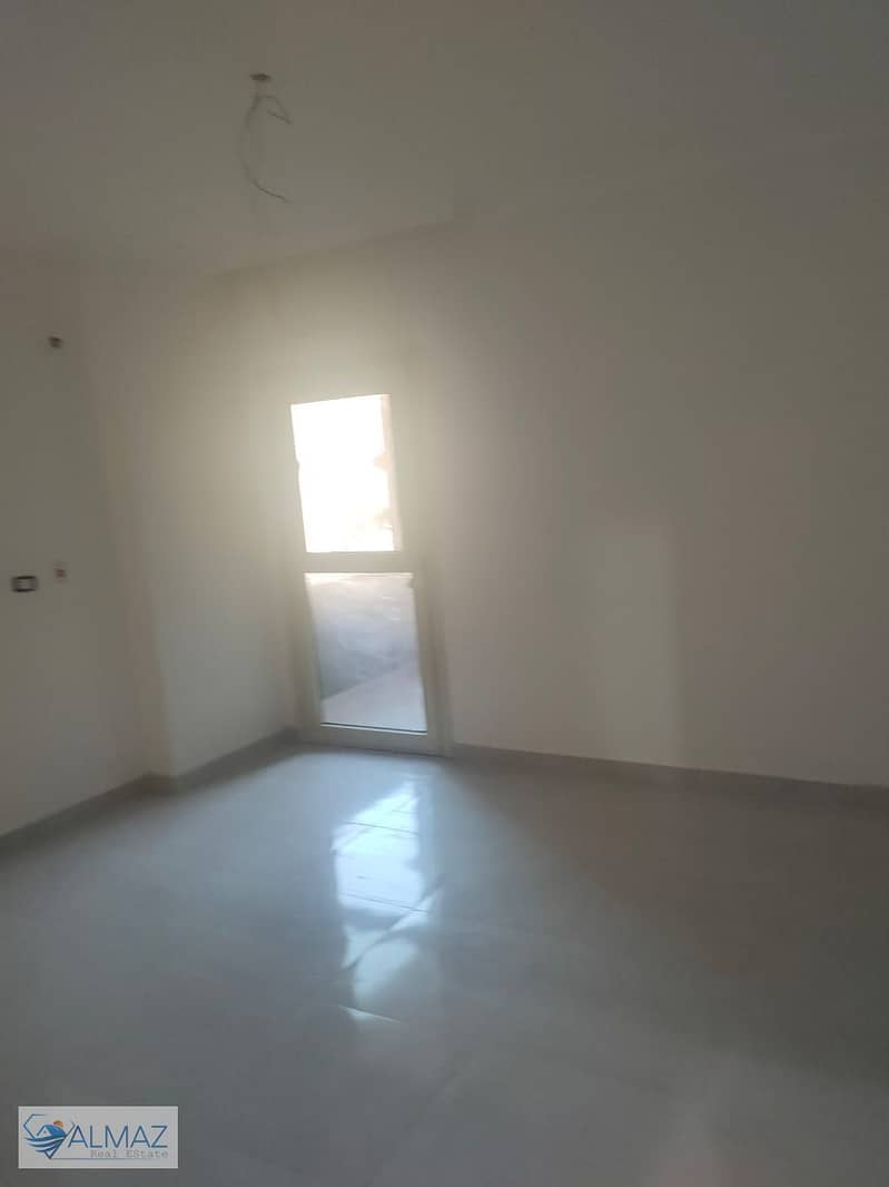 8 WhatsApp Image 2026-01-18 at 3.40. 49 PM (1). jpeg