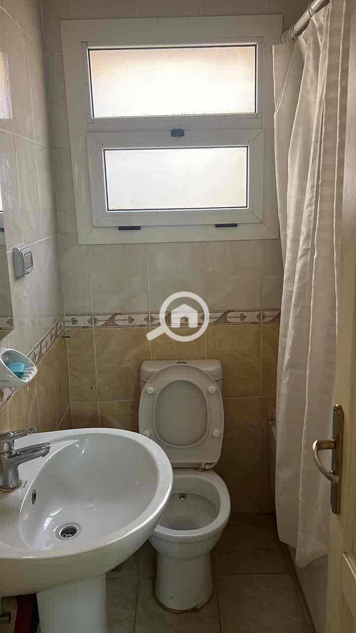 6 a7b42ce3-684b-4585-9074-f51627ae9da2. jpg