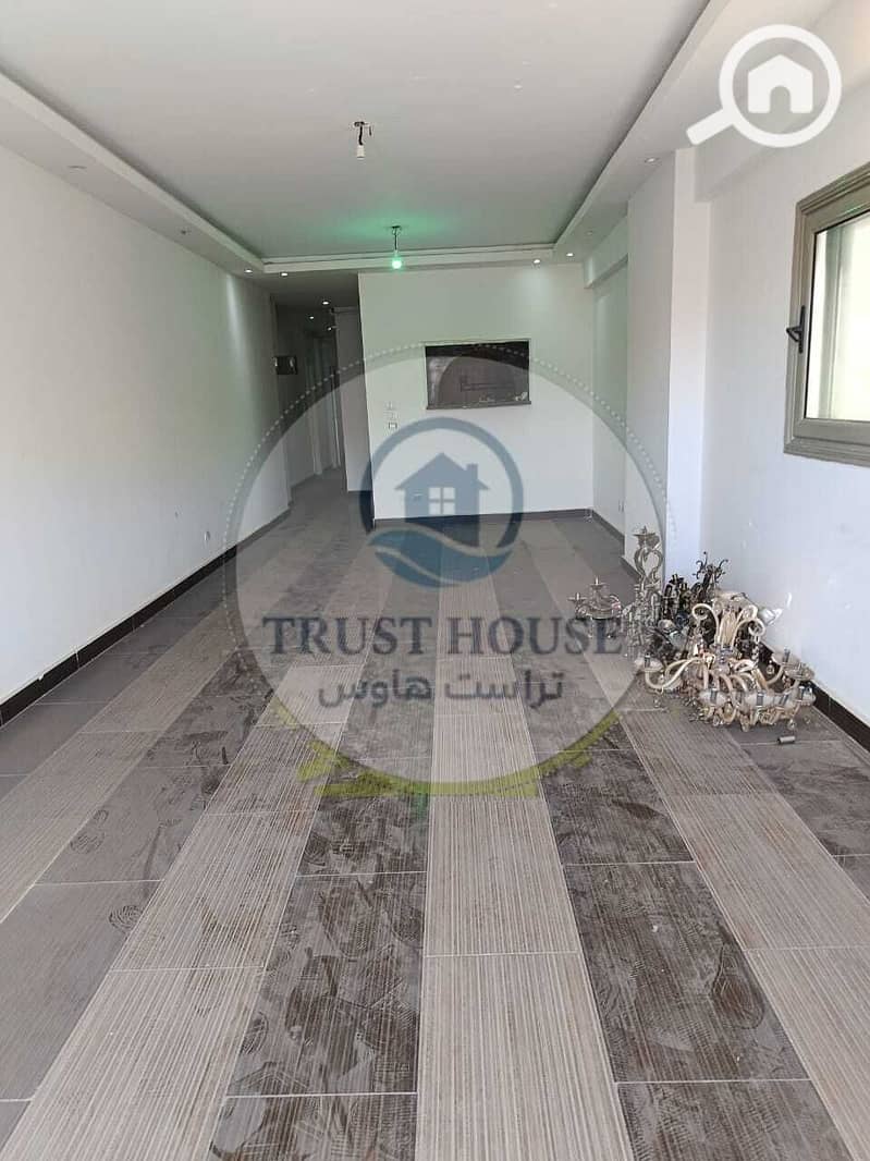 12 WhatsApp Image 2025-12-29 at 16.24. 59 (11). jpeg