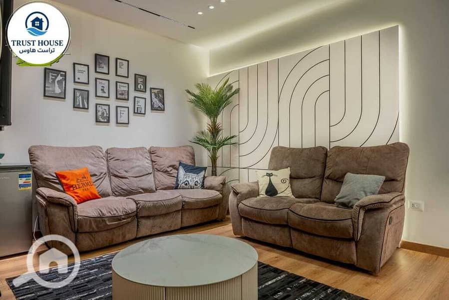 28 WhatsApp Image 2026-01-10 at 13.17. 26 (29). jpeg