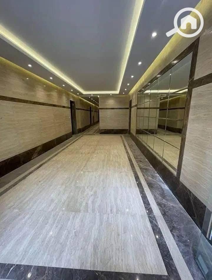 10 0f726d37-752b-4ba0-acc0-fa71045bae70. jpg