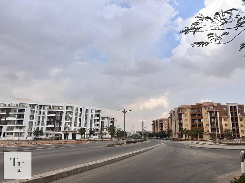 9 eba71c92-1da9-4036-8b1d-71d61959b494. jpg