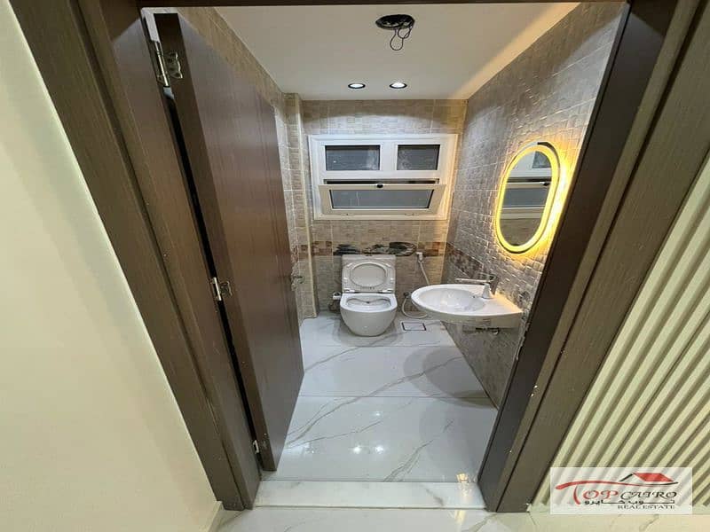 8 WhatsApp Image 2026-01-18 at 4.33. 05 PM (2)_800x600. jpg