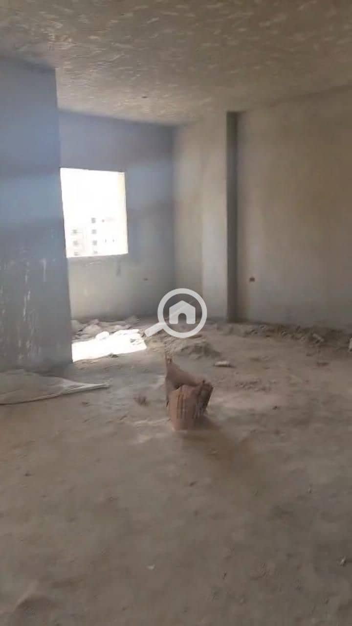 10 7ae8e920-9f8d-438a-8dbf-4f85385ea731. jpg