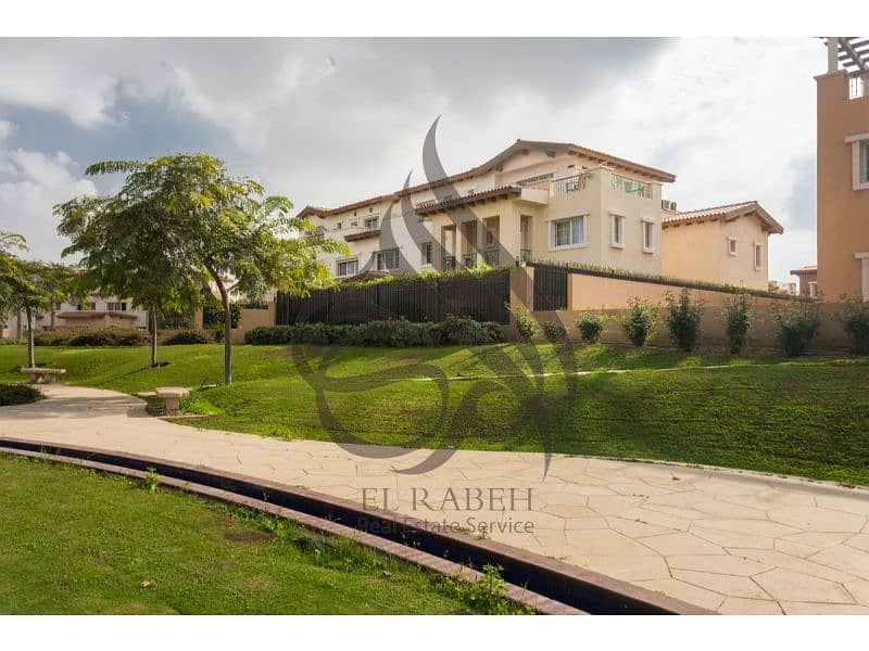 4 1b05ee63-a6ce-443c-89b3-7cef7d141951. jpg