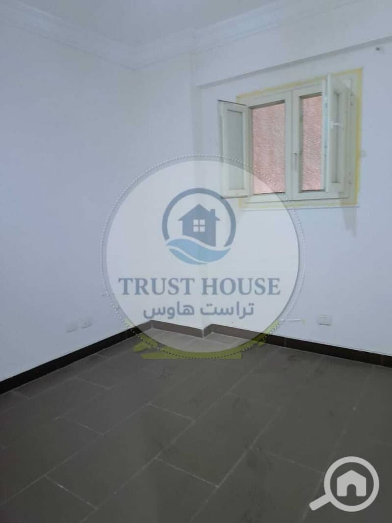 24 WhatsApp Image 2025-12-29 at 16.25. 10 (1). jpeg