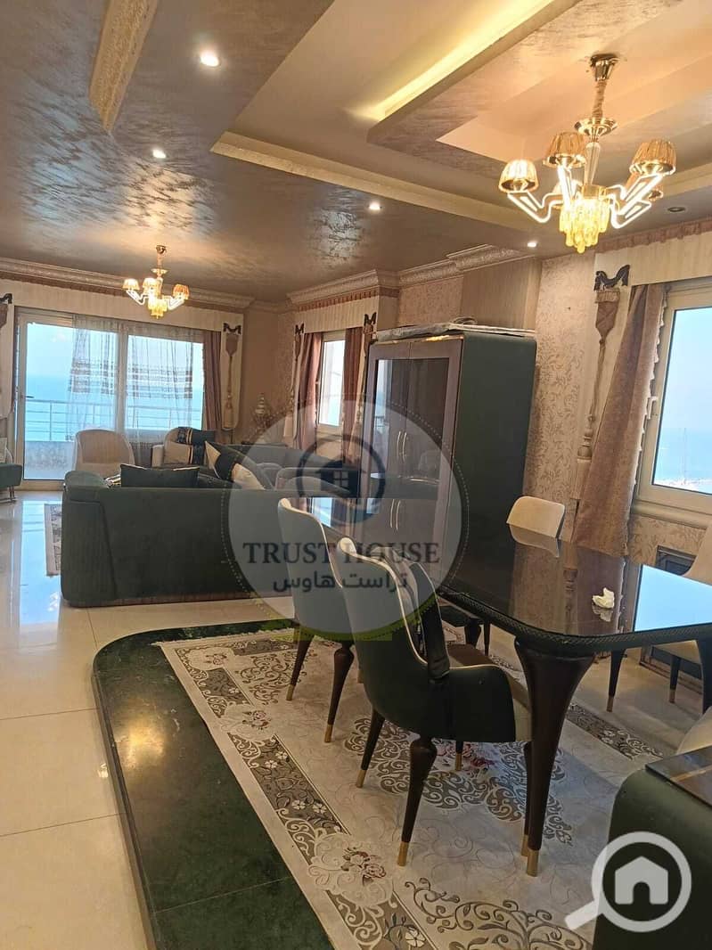 29 WhatsApp Image 2025-12-21 at 14.36. 02. jpeg