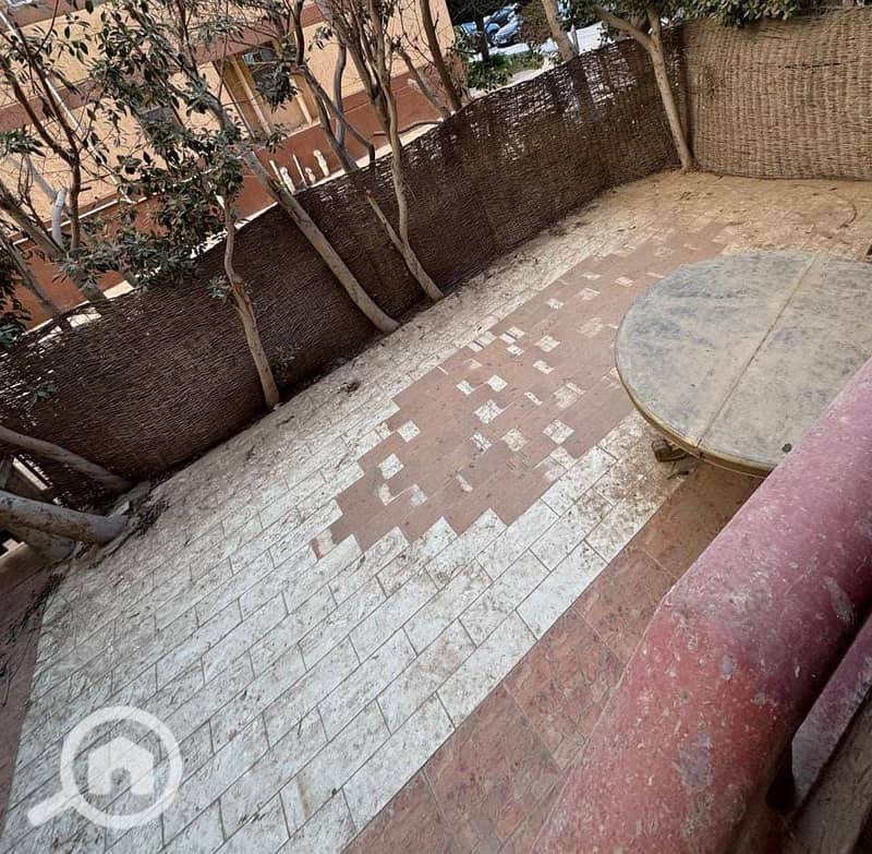 5 623b8428-885b-4018-8171-fc007e6aeab3. jpeg