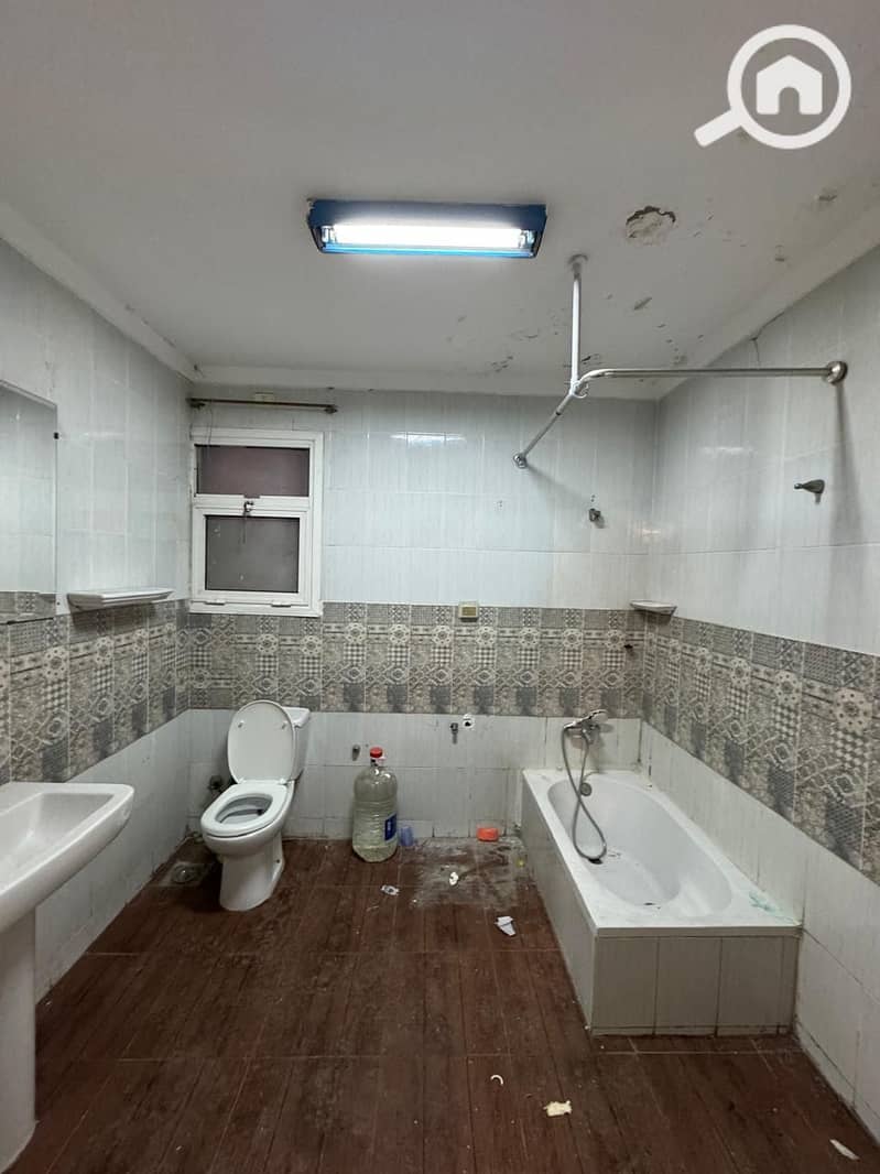 8 2d7d0c5d-ea6c-4dae-82d2-7c744fbbf318. jpeg