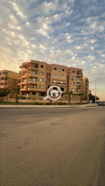 3 Bedroom Apartment for Sale in Shorouk City, Cairo - 9c7e1f02-61c8-4d3f-a339-78f28aff37f8. jpg