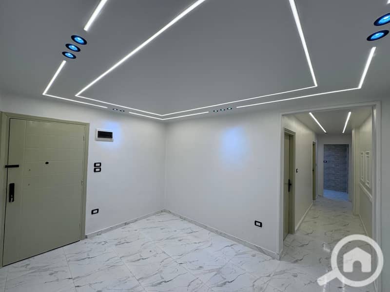 2 WhatsApp Image 2025-12-07 at 17.04. 32 (1). jpeg