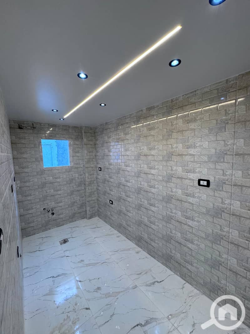 4 WhatsApp Image 2025-12-07 at 17.04. 32 (3). jpeg