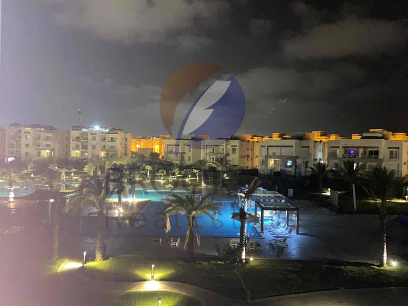 2 5d855d3c-807c-45e2-90d3-5c7e21ce7b3a. jpg