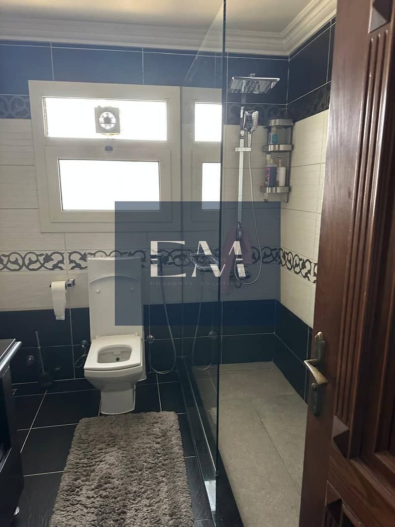 12 5928a228-d71b-4ecc-b3df-7bd3f275641e. jpg