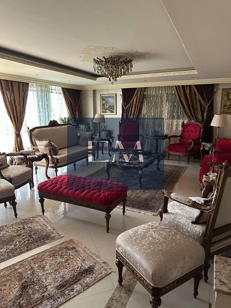 20 e7b1b2c9-90d4-44fa-b84a-d5c0dbd5a38d. jpg