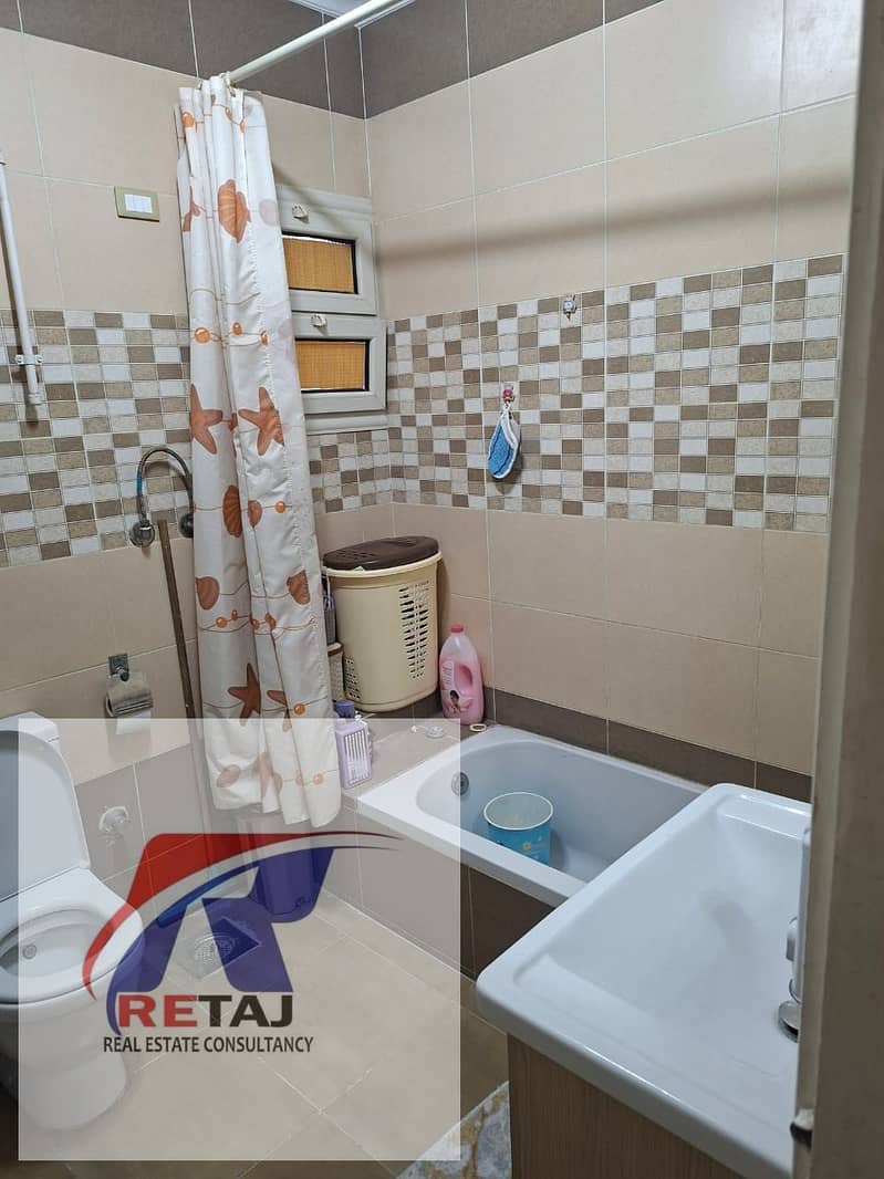 5 bc04165a-9eee-4e23-9105-29bd9667face. jpg