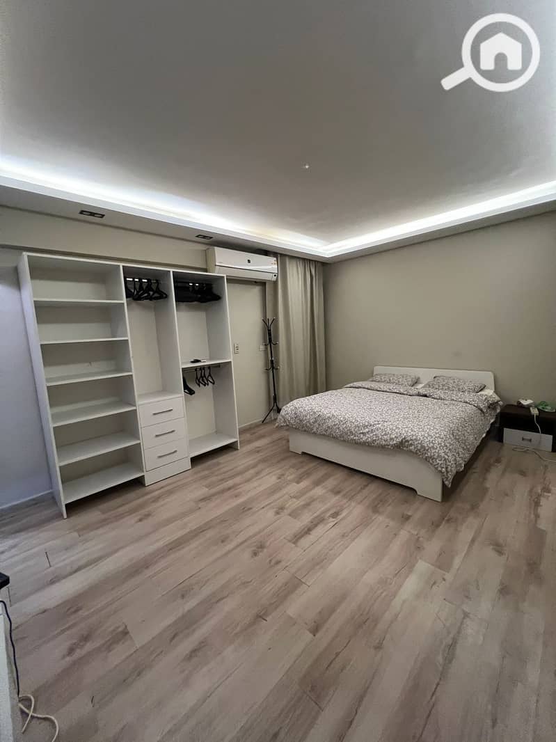 4 60e35654-e2cb-4dca-9e1f-76d280c965cc. jpeg