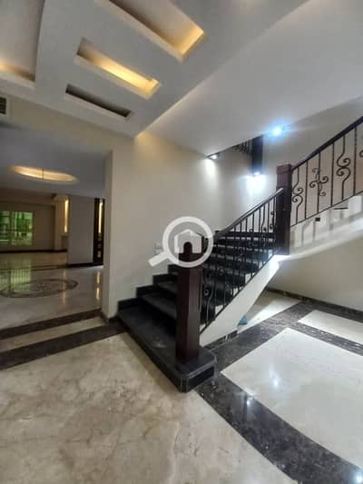 دوبلكس 5 غرف نوم للايجار في الشيخ زايد، الجيزة - WhatsApp Image 2026-01-18 at 5.50. 29 PM (1). jpeg