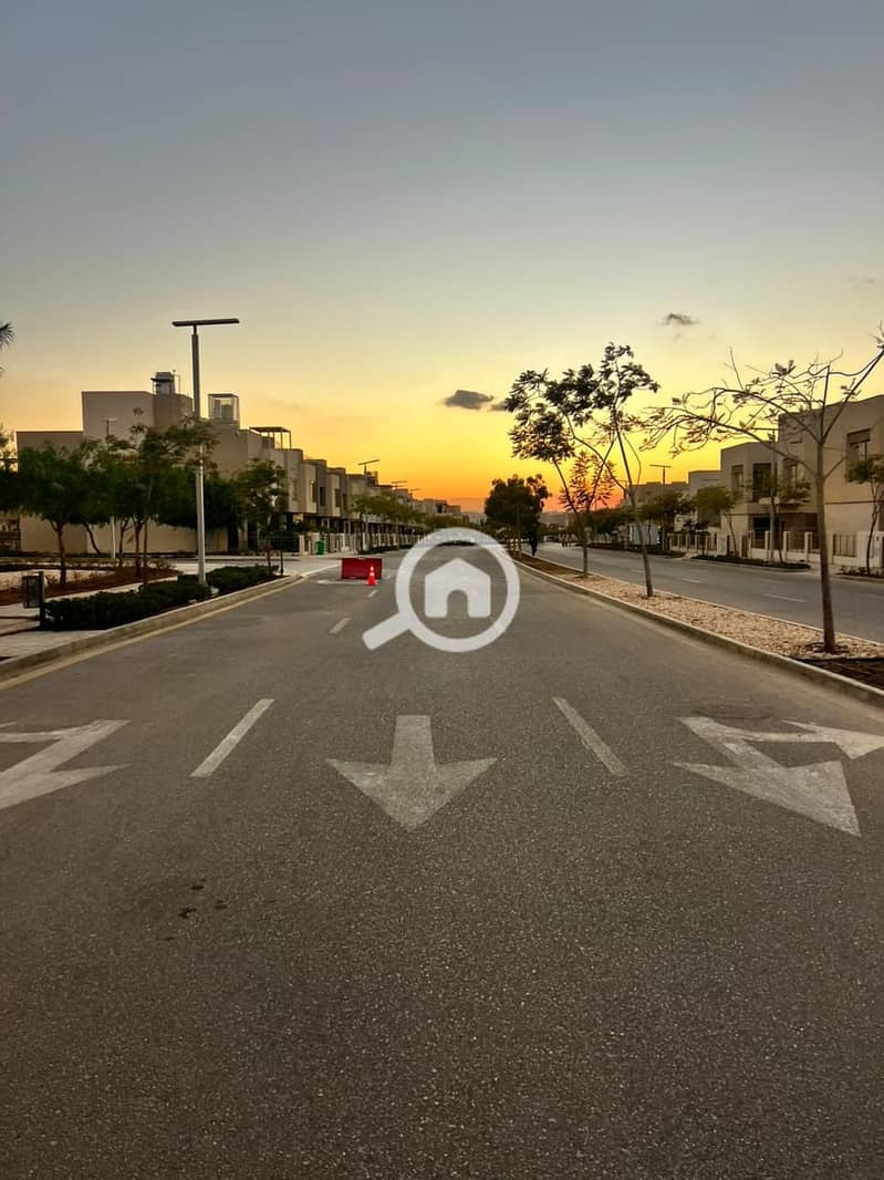 4 WhatsApp Image 2026-01-11 at 11.05. 38 AM (2). jpeg