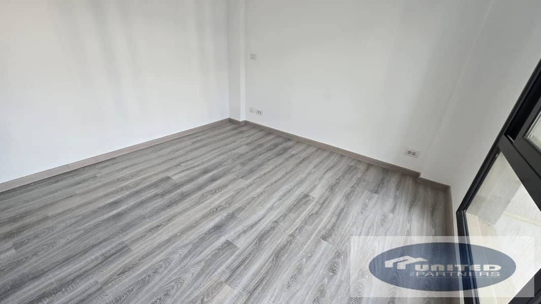 7 bd10bb3c-7e8b-4380-be59-4bf0a7eca946. jpg