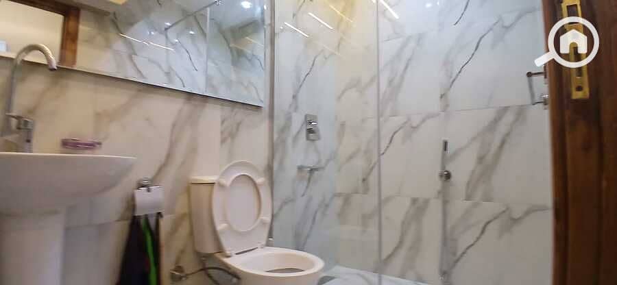 18 WhatsApp Image 2025-04-26 at 16.32. 37 (3). jpeg